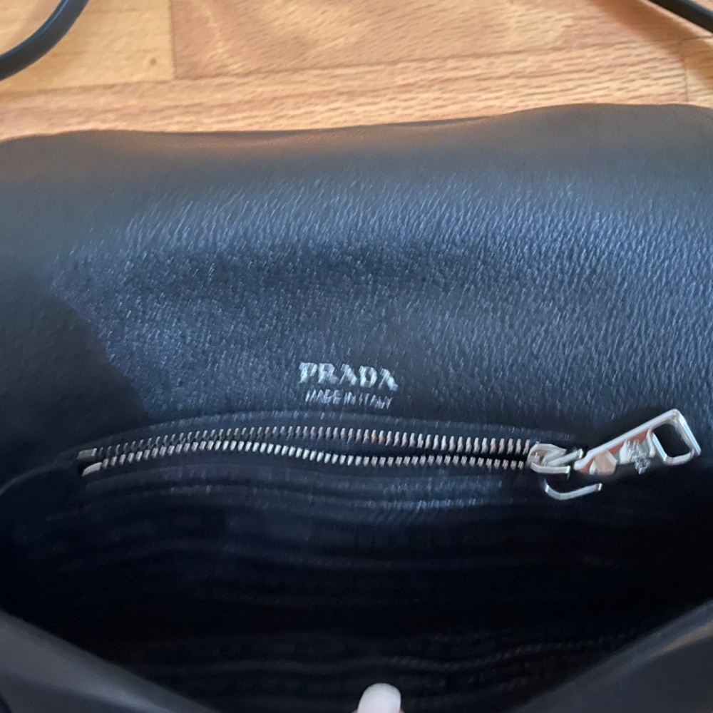Prada Bag - Picture 6 of 6